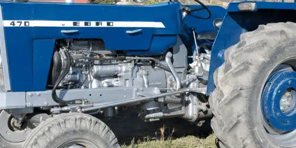 Ebro 470 traktorin ohjaustehostinsarja Ebro 470 traktorin ohjaustehostinsarja